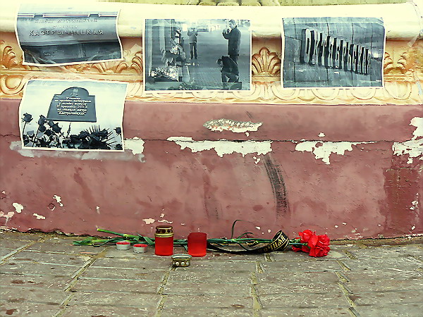 Дубровно, Беларусь, Минск, теракт, трагедия, Октябрьская, метро, свечи. цветы, память, жертвы. смерть, жизнь