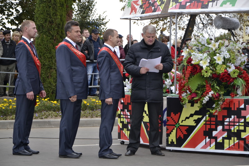 Дубровно, дубровенский, дожинки 2017, награждение победителей