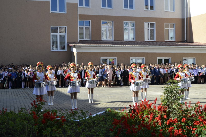 Дубровно, дубровенский, день знаний, губернатор, Шерстнев, средняя школа №1