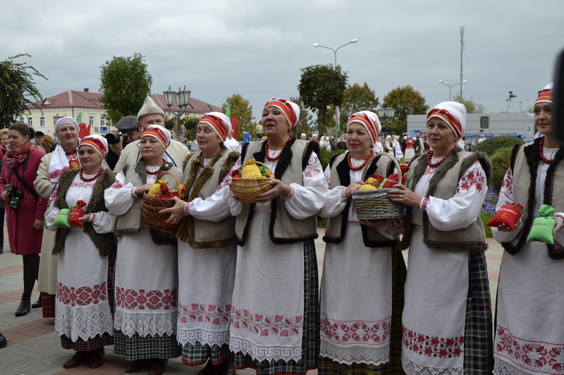 Дубровно, дубровенский, открытие фонтана, ЗАГС, детская площадка