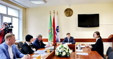 Председатель Постоянной комиссии по законодательству и государственному строительству провел личный прием граждан в Дубровно