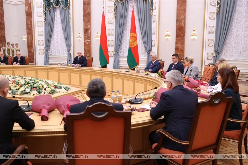 Президент, награды,цели и задачи