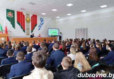 В Дубровно прошла общереспубликанская молодежная ярмарка вакансий