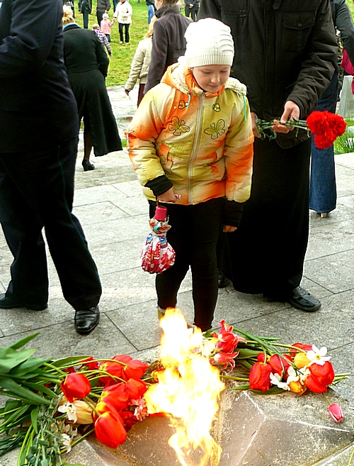 dubrovno_9-maya_den-pobedy_soldat_voyna_veteran_wow_1941-1945_2012_marsh_rylenki40