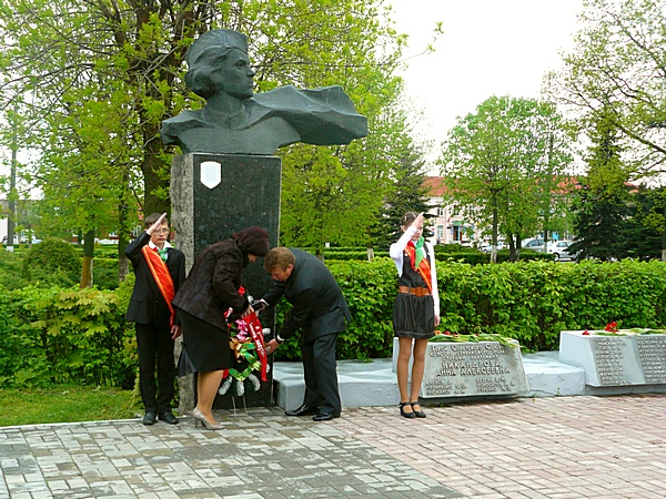 dubrovno_9-maya_den-pobedy_soldat_voyna_veteran_wow_1941-1945_2012_marsh_shestviye11