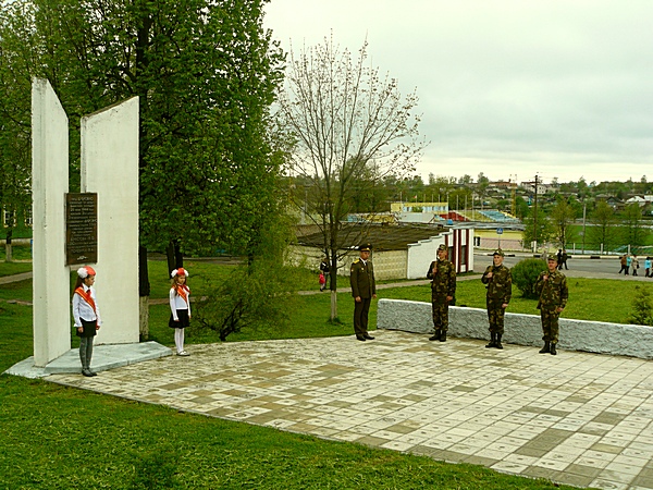 dubrovno_9-maya_den-pobedy_soldat_voyna_veteran_wow_1941-1945_2012_marsh_shestviye2