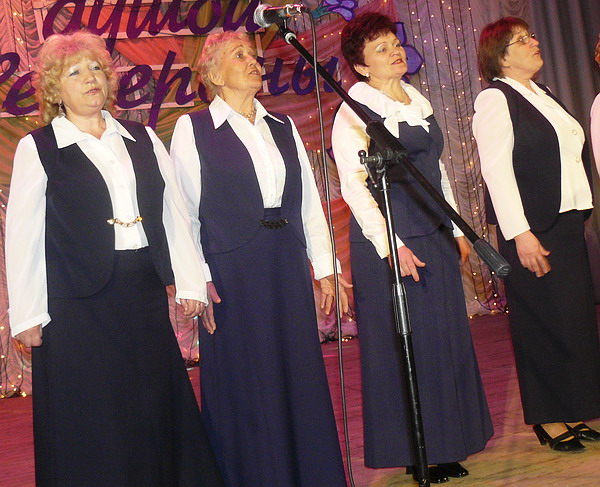 dubrovno_vitebskaya-oblast_festival-pensionerov_pensioner_koncert_pozhilyye-ludi-20