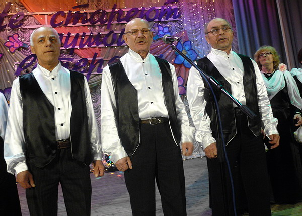 dubrovno_vitebskaya-oblast_festival-pensionerov_pensioner_koncert_pozhilyye-ludi-21