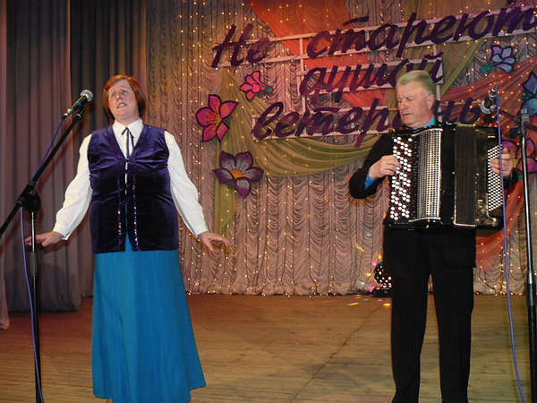 dubrovno_vitebskaya-oblast_festival-pensionerov_pensioner_koncert_pozhilyye-ludi-28