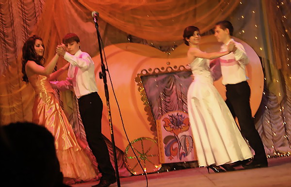 dubrovno_karina-dragel_shou_konkurs-krasoty_zolusgka_miss_devushka-26