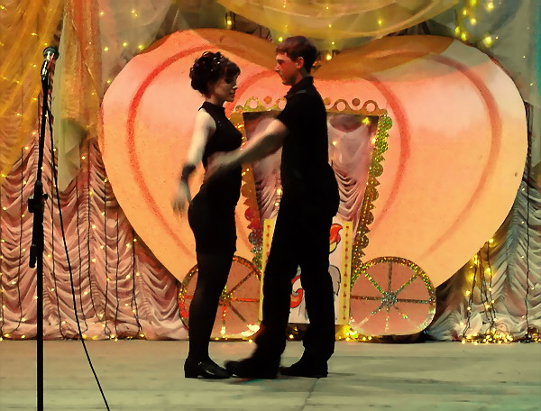 dubrovno_shou_konkurs-krasoty_zolusgka_miss_devushka-10