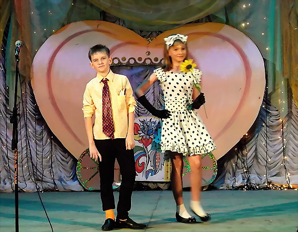 dubrovno_shou_konkurs-krasoty_zolusgka_miss_devushka-17