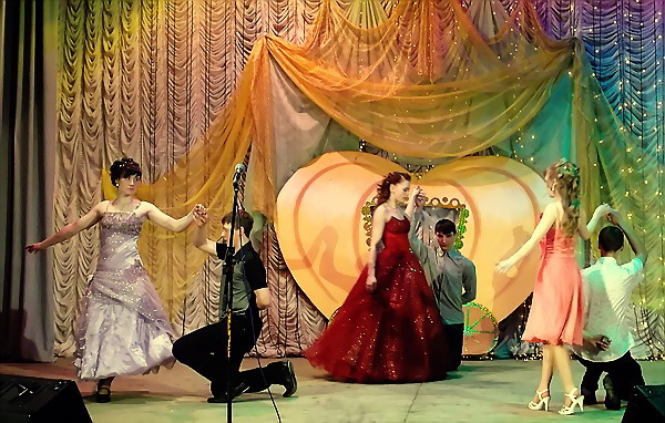 dubrovno_shou_konkurs-krasoty_zolusgka_miss_devushka-22