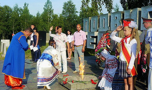 Дубровно, Рыленки, 22 июня, Великая Отечественная война, возложение цветов, могилы, солдат
