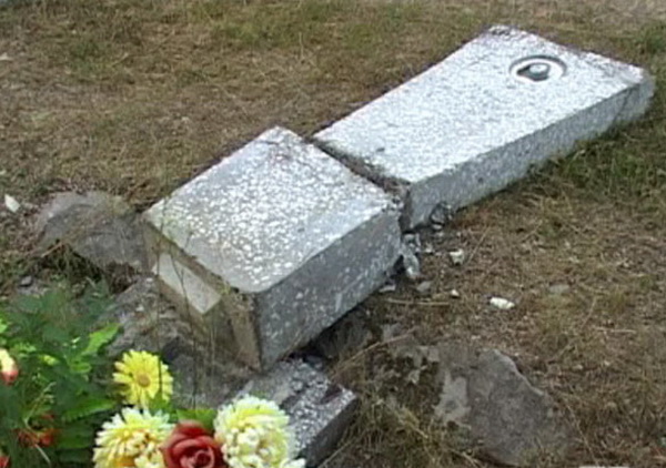 Дубровно,дубровенский, разбой, кладбище, ущерб, памятник, скорбь