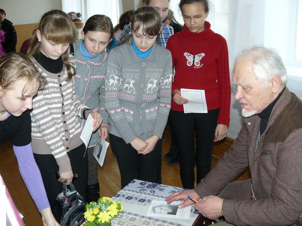 Дубровно,Дубровенский,дети,книги,чтение,родина,память