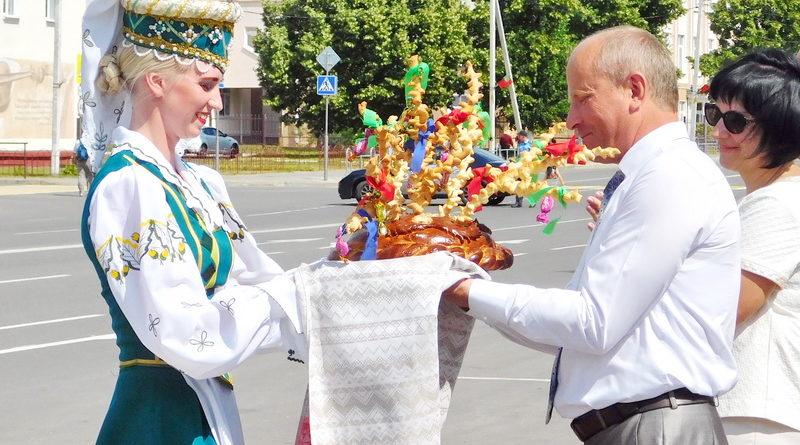 Дубровно, каравай, хлеб, праздник
