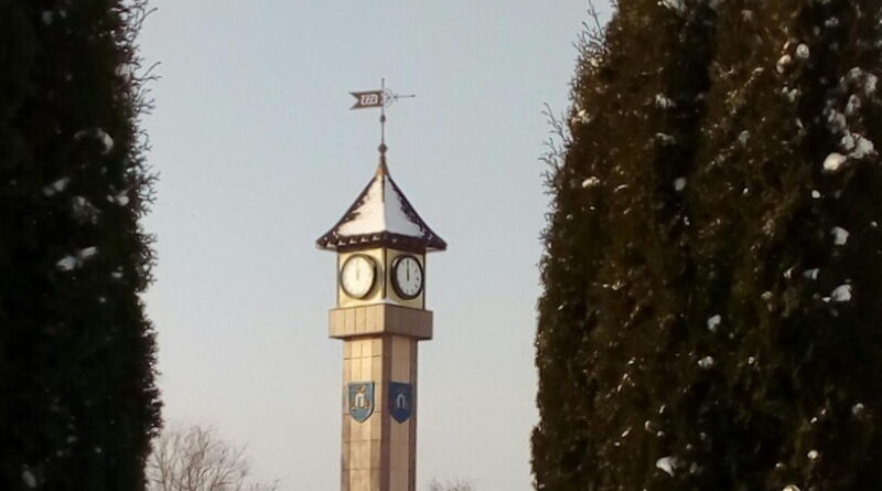 Дубровно,снег, апрель