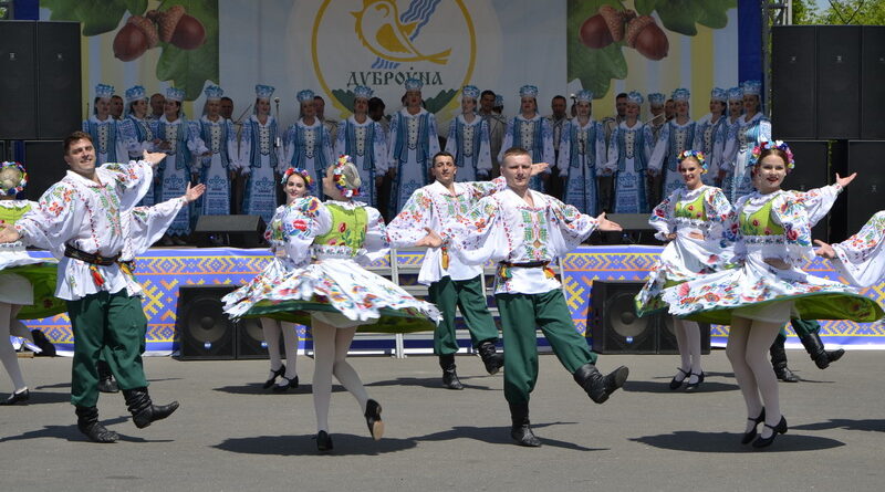 Дубровно, фестиваль закрытие