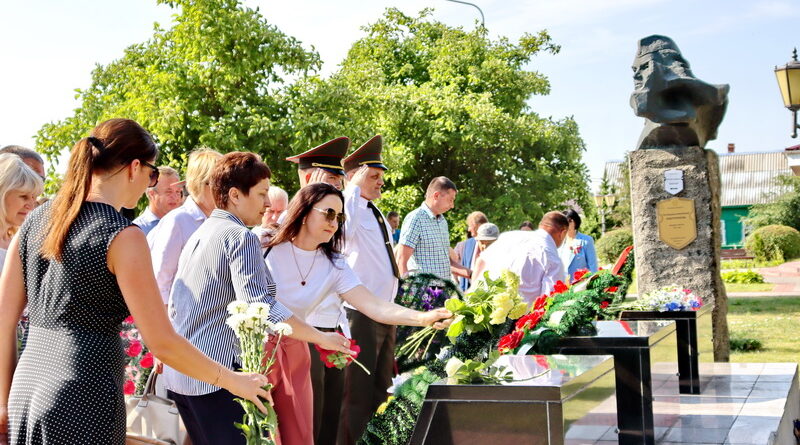 Дубровно, возложение, День Независимости