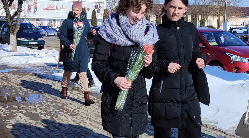 Дубровно, праздник, цветы, март,солнце