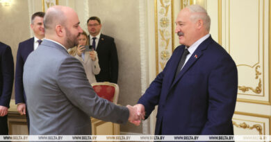 Лукашенко: Беларусь расширяет свое дипломатическое присутствие в России Лукашенко: Беларусь расширяет свое дипломатическое присутствие в России