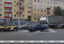 Снизьте скорость и не паркуйтесь под деревьями. ГАИ напомнила о правилах безопасности в грозу и ливень