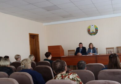 В Дубровно состоялись встречи с трудовыми коллективами предприятий и организаций в рамках проведения единого дня информирования