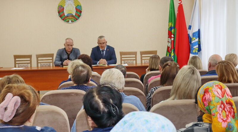 В Дубровенском районе прошел единый день информирования