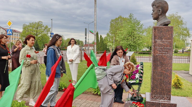 13 мая в Дубровно встретили делегацию из Альметьевска (Республика Татарстан)