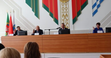 На заседании Дубровенского райисполкома обсудили подготовку к уборочной На заседании Дубровенского райисполкома обсудили подготовку к уборочной